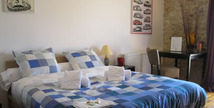 Chez Catharina oldtimer bed & breakfast - Levoncourt