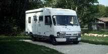 Aire de stationnement - Pierrefitte-sur-Aire