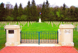 Nécropole française - Lacroix-sur-Meuse