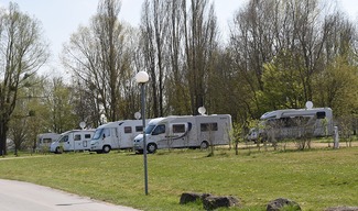AIRE DE STATIONNEMENT CAMPING-CAR DU LAC DE MADINE - HEUDICOURT - Heudicourt-sous-les-Côtes