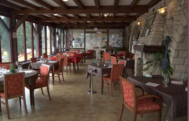 Hôtel-restaurant la Table des Bons Pères 1 - Bislée