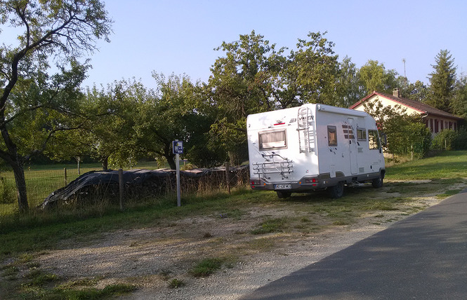 Aire de stationnement 1 - Nicey-sur-Aire