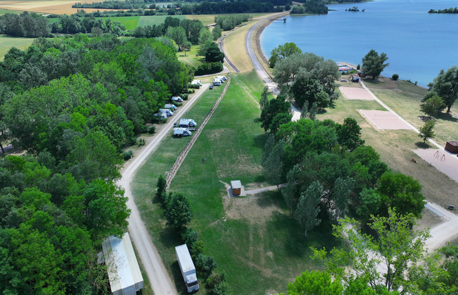 Aire de stationnement camping-car confort du lac de Madine - Nonsard 6 - Nonsard-Lamarche