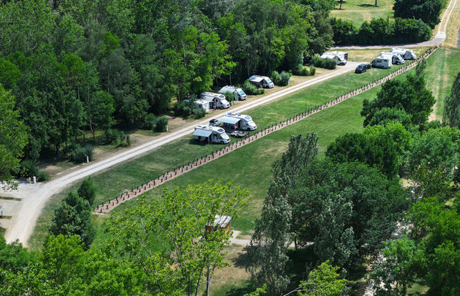 Aire de stationnement camping-car confort du lac de Madine - Nonsard 1 - Nonsard-Lamarche
